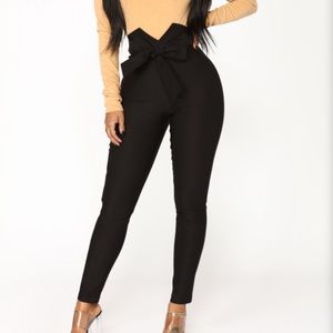 NWT Fashion Nova Knot your Girl pants